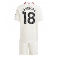 Otroški Nogometni dresi Manchester United Casemiro #18 Tretji 2023-24 Kratek Rokav (+ Kratke hlače)